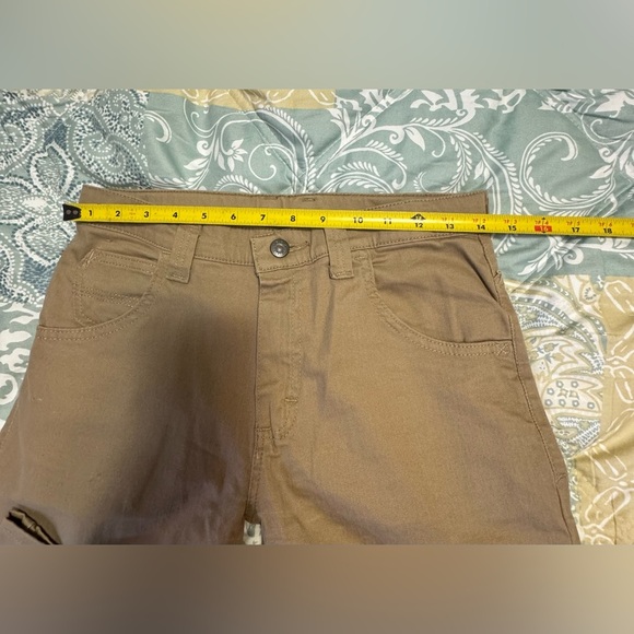 Wrangler Straight Fit Regular pants - Picture 5 of 8